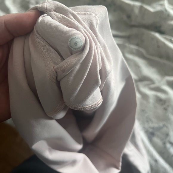 Lululemon Align Leggings - Feather Pink (6) - Picture 3 of 3